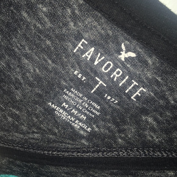 American Eagle Long Sleeve - Picture 2 of 3